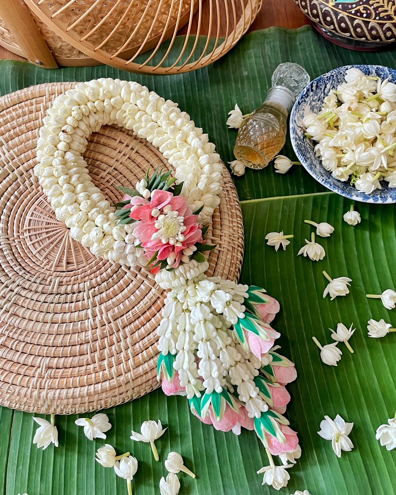 Jasmine Garland Pink (คุณแม่ที่รัก) - April Flora