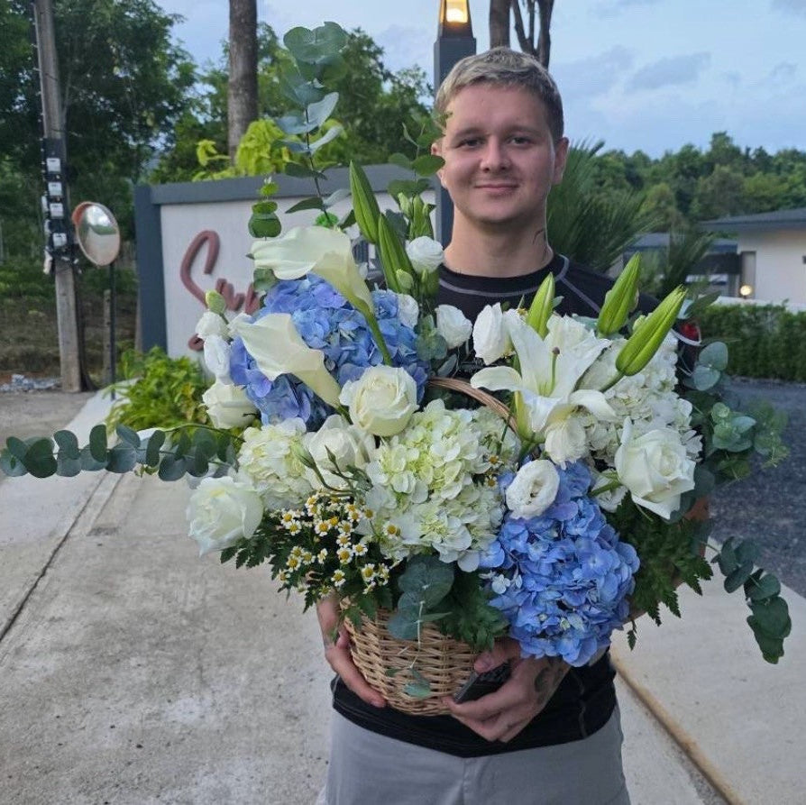 Blue Serenity – Mixed Flower Basket
